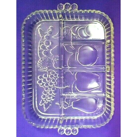 Vintage Indiana Glass Divided Serving Platter Charcuterie Tray Fruit Embossed - Picture 2 of 8